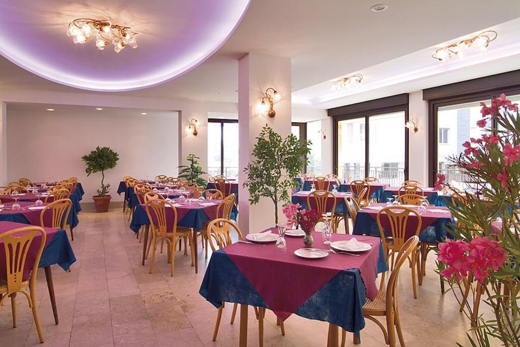 Hotel Sorriso Bellaria-Igea Marina Esterno foto
