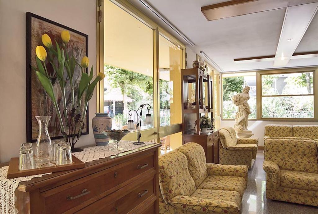 Hotel Sorriso Bellaria-Igea Marina Esterno foto