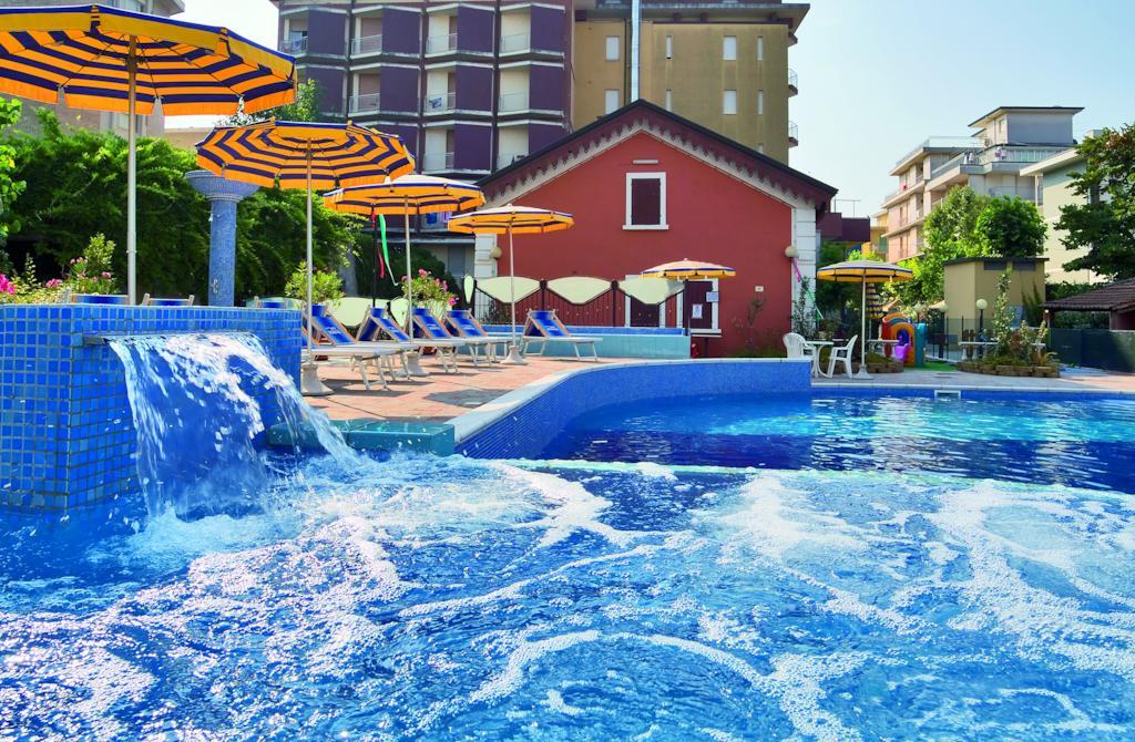 Hotel Sorriso Bellaria-Igea Marina Esterno foto