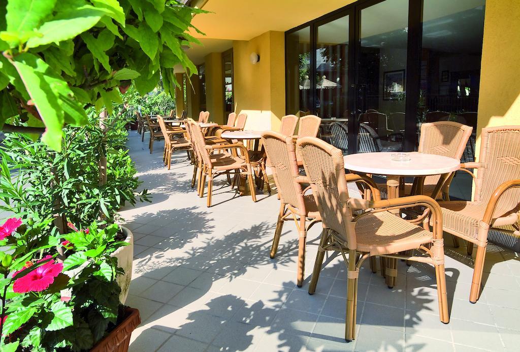 Hotel Sorriso Bellaria-Igea Marina Esterno foto