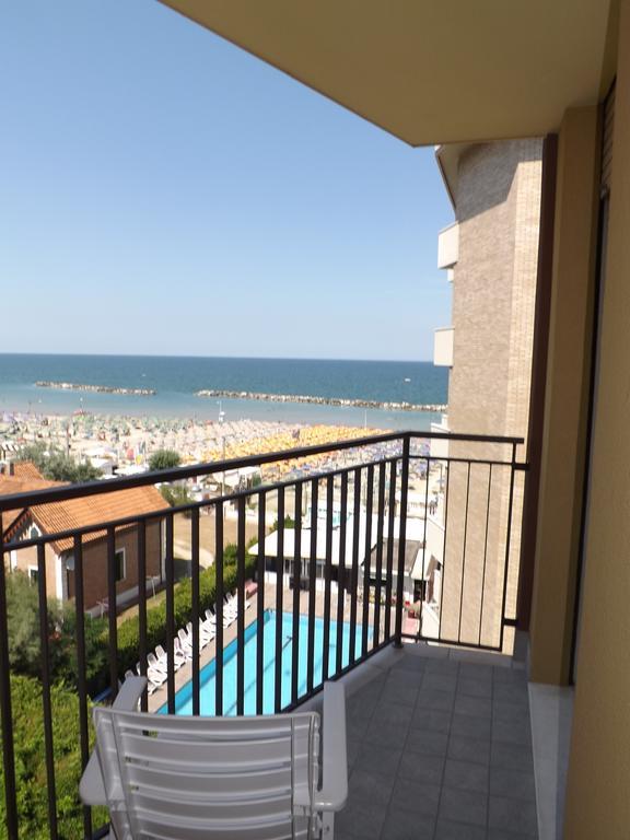 Hotel Sorriso Bellaria-Igea Marina Esterno foto